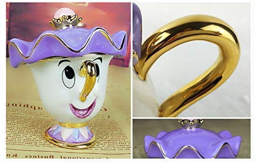 Tetera con diseño de la Bella y la Bestia con texto en inglés "Mrs. Potts Chip" y taza