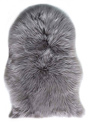 Yaer Faux Tapetes de Piel de Oveja 60 x 90 cm Funda de Silla o Alfombra Suave y esponjosa de Oveja de Antideslizante y Lavable (Gris)