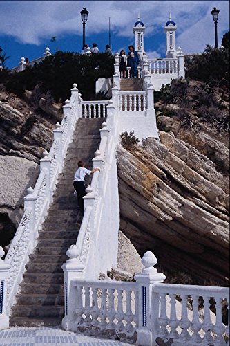777029 Looking Up The Steps To Church Plaza Benidorm Spain - Póster fotográfico (A4, 10 x 8 cm)