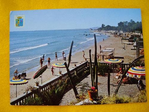 Antigua Postal - Old Postcard : BENICASIM - Hotel Voramar - Terraza y Playa