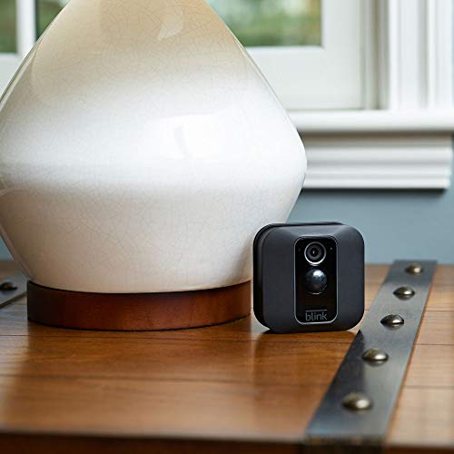 Blink XT2 (2. Gen) | Cámara de seguridad inteligente, exteriores e interiores, almacenamiento en el Cloud, audio bidireccional, 2 años de autonomía | 1 cámara