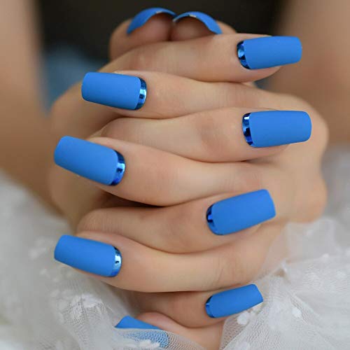 EchiQ - Juego de 24 uñas postizas de metal con borde de metal, color azul cielo, mate, metálico, efecto moo francés, uñas postizas esmeriladas