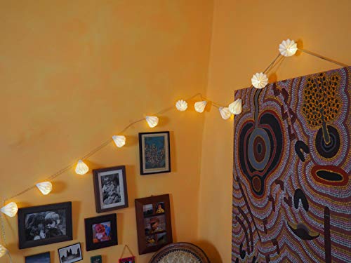 Guirnalda luminosa para interior Nomade I 12 Origamis de papel blanco con forma de diamante LED blanco cálido I 3 m de largo I alimentación USB I decoración dormitorio casa salón – ELUME