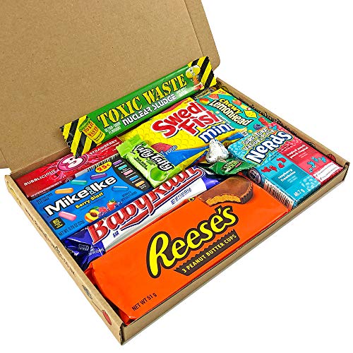 Heavenly Cesta de Dulces y Chocolate Americanos - Set de Marcas Clásicas de USA, Surtidos Originales, Regalo Perfecto para Niños, Adulto - Cumpleaños, Navidad - 12 Dulces, Pack de 25x18x2.5cm