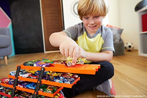 Hot Wheels Hw Mega Red Hauler 50th 11 F (Mattel GHR48)