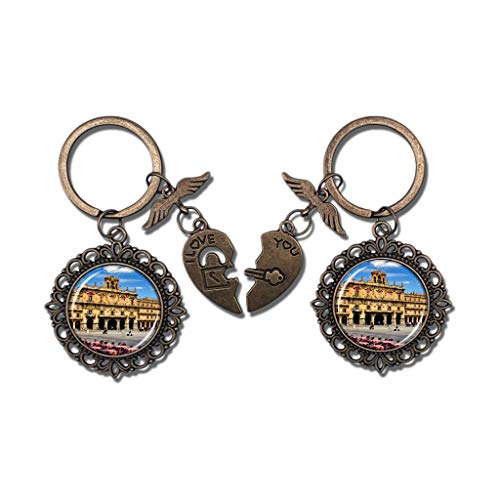 Hqiyaols Keychain Plaza Mayor de España Salamanca Pareja Llavero Día de San Valentín Llavero Adornos Recuerdo Coleccionable Cristal redondo Bronce Metal 2pcs / Set