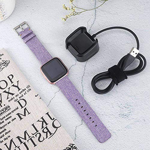 KIMILAR Cargador Compatible con Fitbit Versa Cable del USB, [1 Pack] Portatil Carga Base del Soporte del Muelle Clip de Carga Adaptador para Versa SmartWatch, Negro (100cm)
