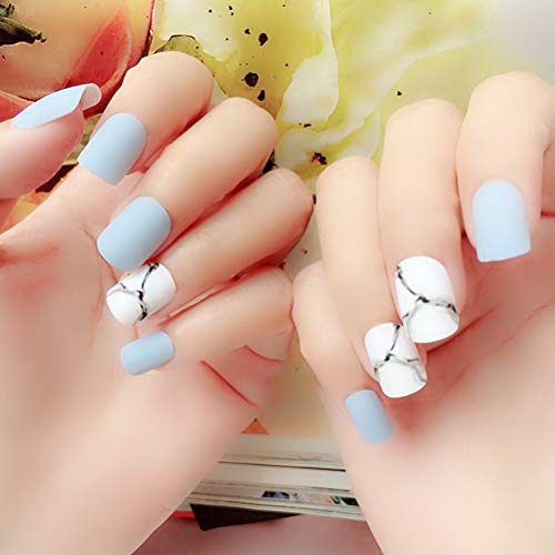 Lurrose - Juego de 24 uñas postizas artificiales mate con pegamento, color azul claro y mármol