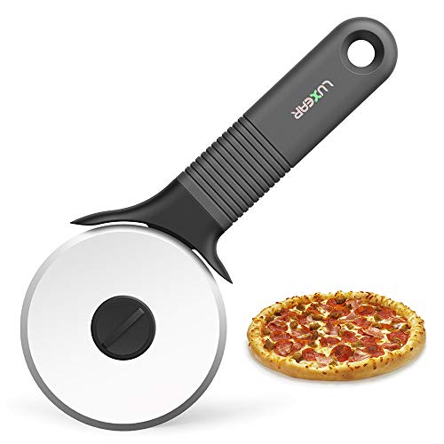Luxear Corta Pizzas Profesional Cortador Pizza [Versión Mejorada] Cortapizzas Acero Inoxidable Antiadherente con Mango de Silicona y Protector de Cuchilla, Apto para Lavavajillas(Negro)