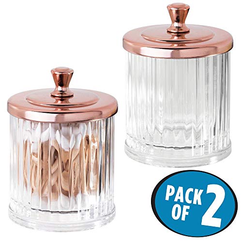 mDesign Juego de 2 organizadores de cosméticos de plástico y metal – Frasco transparente con tapa para algodón, sales y más – Envases para cosmética para el lavabo – transparente/dorado rojizo