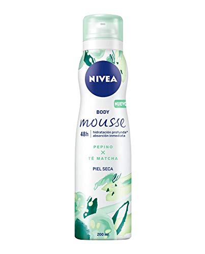 NIVEA loción corporal en mousse pepino y té matcha piel seca spray 200 ml