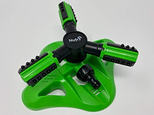 Nutri Nuts - Aspersor de agua ajustable para áreas de césped automático, 360 grados, sistema de rociadores giratorios de 3 brazos (1 aspersor y 6 conectores cinta de teflón)