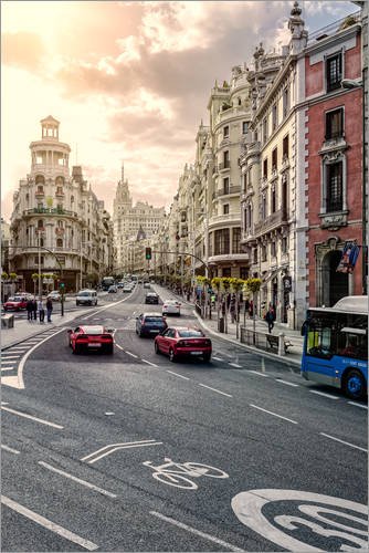 Póster 61 x 91 cm: Gran Via in Madrid de Stefan Becker - impresión artística, Nuevo póster artístico