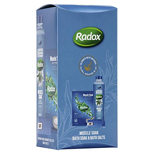 Radox Muscle Soak, Relajación terapéutica para hombres, mujeres y niños, Set de regalo perfumado para ducha y baño, regalo para familias para una fragancia limpia y refrescante.