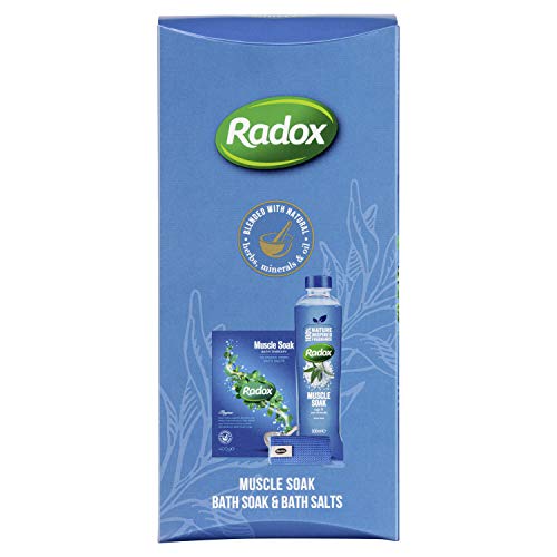 Radox Muscle Soak, Relajación terapéutica para hombres, mujeres y niños, Set de regalo perfumado para ducha y baño, regalo para familias para una fragancia limpia y refrescante.
