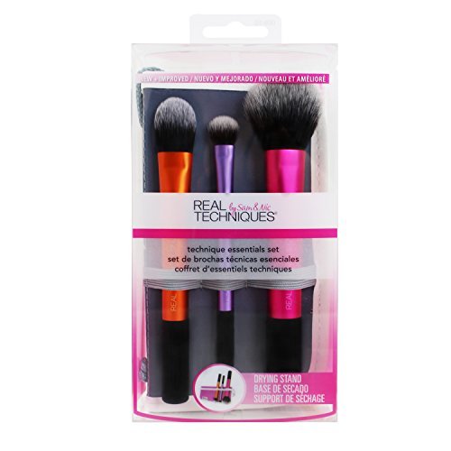 Real Techniques Cruelty Free Travel Essentials Set With Ultra Plush Custom Cut Synthetic Bristles, Includes: Essential Foundation, Multi Task and Domed Shadow Brushes by Real Techniques