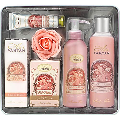 Set de Productos de Belleza Un Air d'Antan® Contiene 5 Productos: 1 Gel de Ducha 250ml, 1 Crema de Manos 25ml, 1 Jabón 100g, 1 Loción Corporal 200ml, 1 Eau de Toilette 55ml / Aroma de Rosa