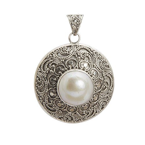 Shadi - Colgante elaborado a mano en plata de ley con perla natural - joyería de plata artesanal
