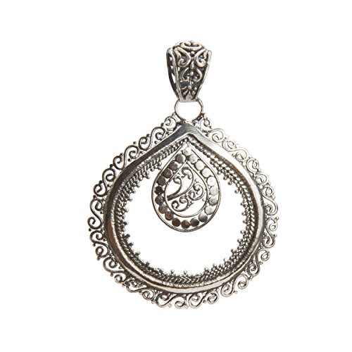 Shadi - Colgante elaborado a mano en plata de ley oxidada -joyería de plata artesanal