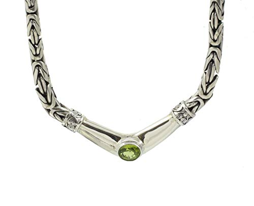 Shadi - Collar de plata de ley con eslabones bizantinos y peridoto facetado - joyería de plata artesanal