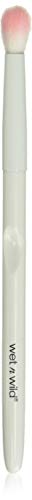 WET N WILD Crease Brush by Wet 'n' Wild
