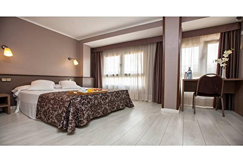 WONDERBOX Caja Regalo - MIL & UNA NITS A Catalunya - una Estancia con Diferentes Opciones a Elegir Entre 200 estancias mágicas para Dos Personas.