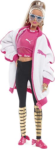 Barbie Collector, muñeca total look deportivo Puma con zapatillas rosas y negras (Mattel DWF59)
