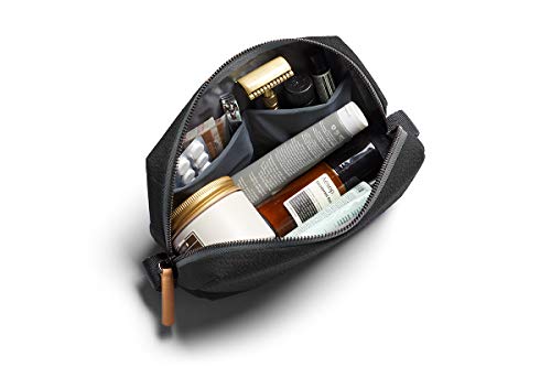 Bellroy Dopp Kit, neceser de tejido impermeable para viaje (cosméticos, perfume, kit de afeitado, peine, cepillo de dientes) - Charcoal