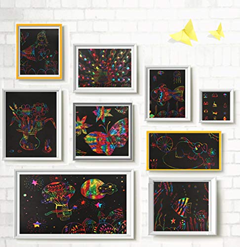 Dancepandas Scratch Art Para Niños 50PCS Papel De Rascar Dibujo Scratch Dibujos Magicos Manualidades Incluye 4 Plantillas De Dibujo 5 Palos De Madera Y Un Sacapuntas 5 Mascaras (26 * 18.5cm)