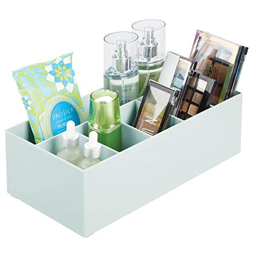 mDesign Organizador de cosméticos para el lavabo o el tocador – Caja organizadora de plástico libre de BPA para guardar el maquillaje – Moderna cesta de baño con 6 compartimentos – verde menta