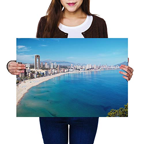 Póster de vinilo de destino A2 – Benidorm Summer Beach Spain Art Print 59,4 x 42 cm, 280 g/m², papel fotográfico satinado brillante #12488