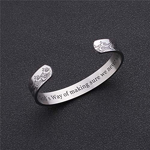 QKL Pulsera De Personalidad Grabada CláSica De 10 Mm De Onda Plana.