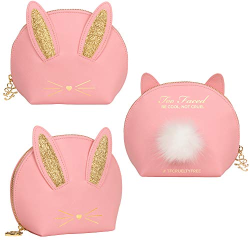 Too faced Bunny Bag Cool Not Cruel - Neceser, color rosa