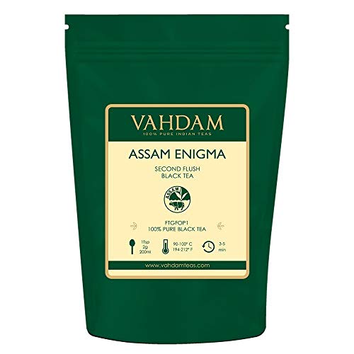 VAHDAM, Assam Enigma Second Flush Tea, 100 gramos (50 tazas) | RICH, MALTA Assam hojas sueltas te | 100% PURE ASSAM Hoja de té negro suelta | Hojas de té negro con consejos de oro