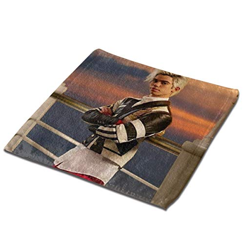 Yuanmeiju Toalla Cuadrada Descendants 3 Carlos Reusable Super Soft Absorbent Multipurpose Towel 13 Inch X13 Inch Black
