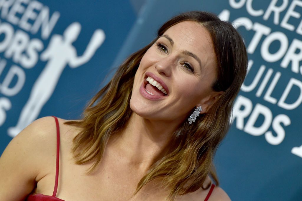 Jennifer Garner acaba de compartir una historia de no maquillaje con un sutil, pero importante mensaje