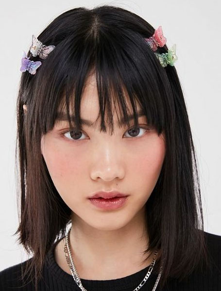 30 Impresionantes peinados rectos para mujeres></p><p>Uno de los cortes de pelo más intemporales, pelo largo con <a href=