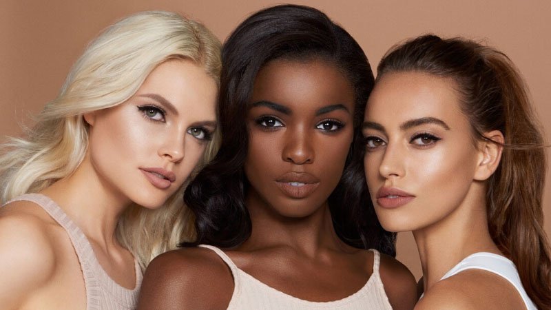 25 Impresionantes peinados largos a capas para mujeres