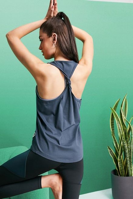 Las 10 mejores marcas para comprar ropa de entrenamiento barata y asombrosa en 2021