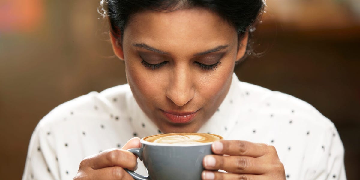 Por qué el café puede ser una buena bebida para perder peso - y cómo beberlo para ayudar a perder peso