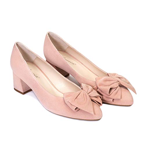 Kiara - Salones Elegantes de Vestir para Mujer en Piel con Lazo y Punta Fina - Hechos en España - Tacon Bajo Ancho 5 cm - Moda Zapatos Tacones Casual - Ante Nude Maquillaje - Rosa 39 EU