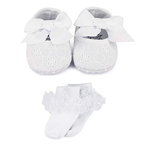 Lacofia Zapatos Bautizo Antideslizantes con Suela Blanda para bebé niñas Bailarinas Blancas con Calcetines Cruzados Bordadas 6-12 Meses