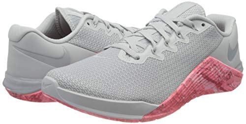 Nike Metcon 5, Zapatillas de Atletismo para Mujer, Multicolor (Pure Platinum/Oil Grey/Imperial Blue 4), 38 EU