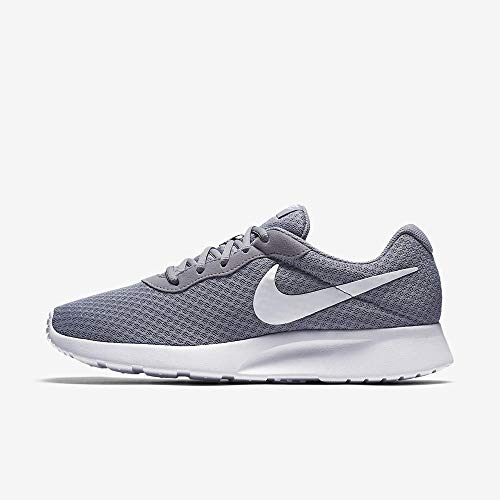 Nike Tanjun, Zapatillas de Running para Hombre, Gris (Wolf Grey/White 010), 42.5 EU
