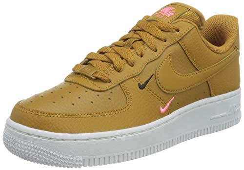 Nike Wmns Air Force 1 '07 ESS, Zapatillas de bsquetbol Mujer, Wheat Wheat Sunset Pulse Black White White, 37.5 EU