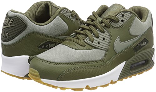 Nike Wmns Air MAX 90, Zapatillas de Gimnasia para Mujer, Verde (Medium Olivedark Stuccosequo 205), 44 EU