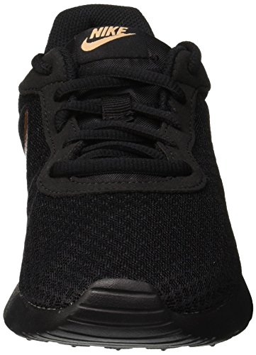 Nike Wmns Tanjun, Zapatillas para Correr Mujer, Negro (Black/Metallic Red Bronze), 39 EU