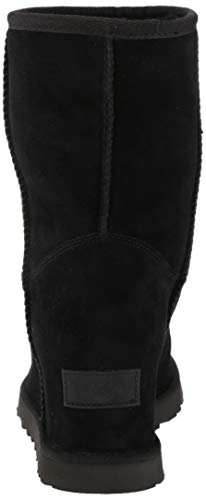 UGG Female Classic Femme Short Classic Boot, Black, 3 (UK),36(EU)