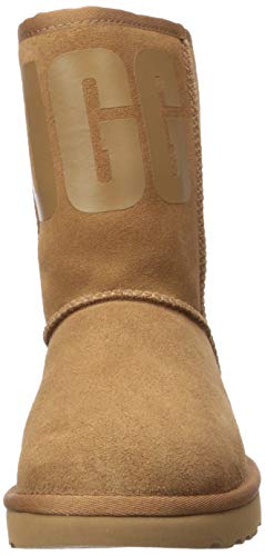 UGG Female Classic Short UGG Rubber Logo Classic Boot, Chestnut, 7 (UK)