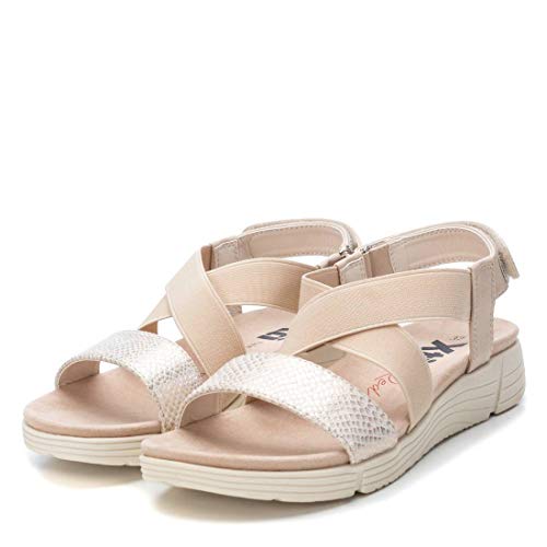 XTI - Sandalia de Cuña para Mujer - Sandalia con Tira y Velcro - Tacón 3 cm - Color Beige - Talla 38